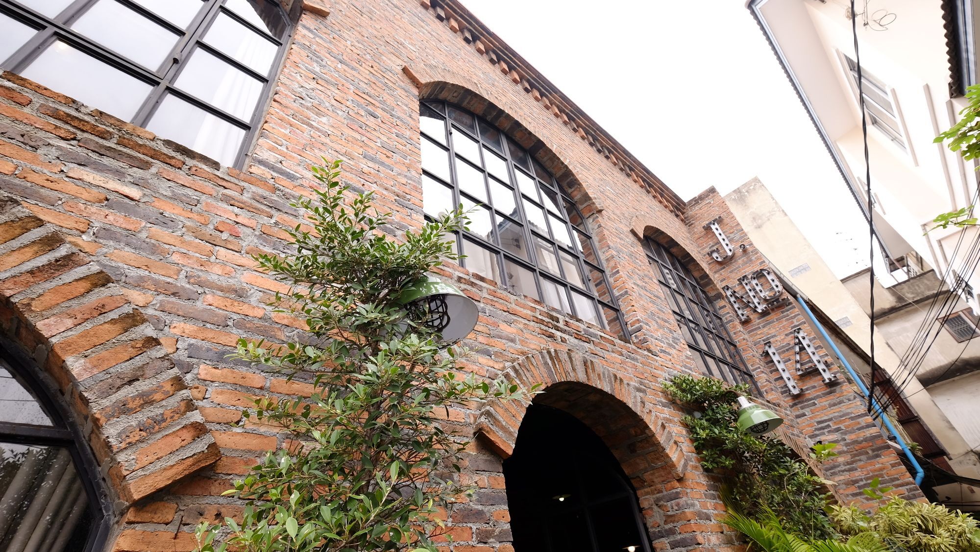 J No.14 Bed & Breakfast Bangkok Bagian luar foto